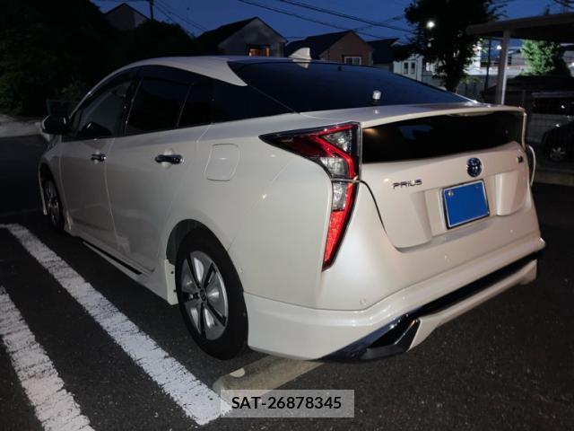 Toyota PRIUS 2016-04 8547494-3