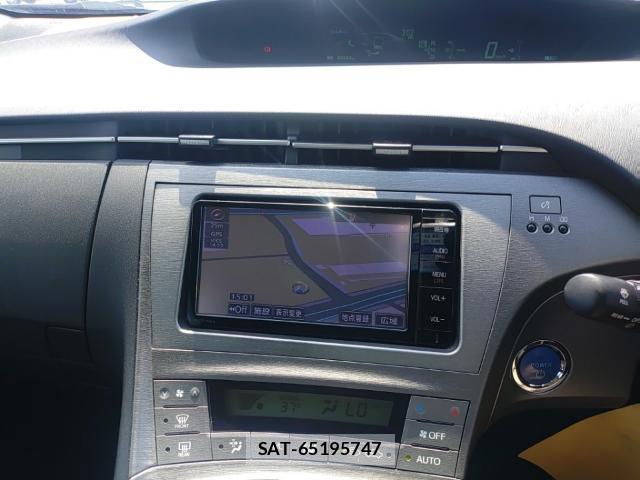 Toyota PRIUS 2015-07 8547497-10