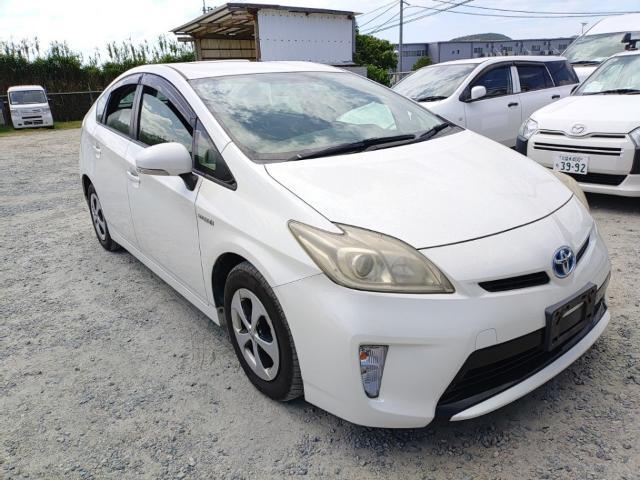Toyota PRIUS 2013-08 8547506-3