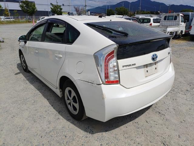 Toyota PRIUS 2013-08 8547506-5