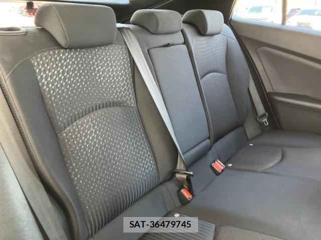 Toyota PRIUS 2017-05 8547979-4