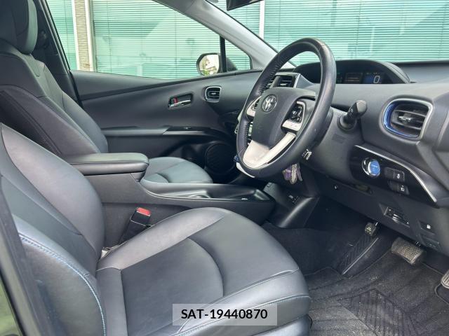 Toyota PRIUS 2016-06 8548006-13