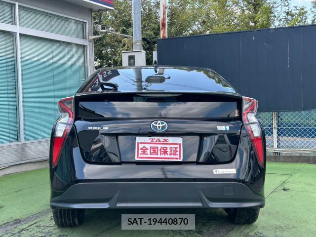 Toyota PRIUS 2016-06 8548006-19