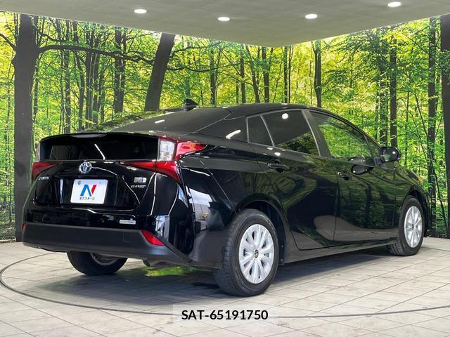 Toyota PRIUS 2022-09 8548072-16