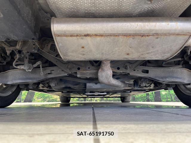 Toyota PRIUS 2022-09 8548072-18