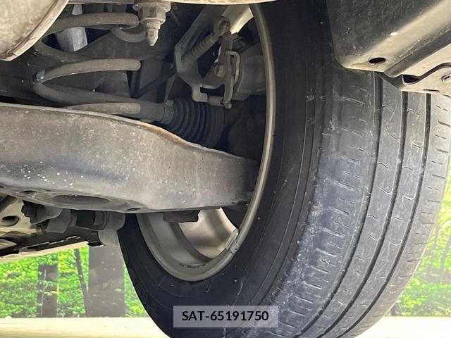 Toyota PRIUS 2022-09 8548072-19
