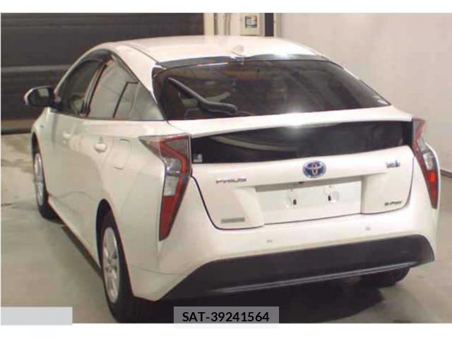 Toyota PRIUS 2017-11 8548162-1