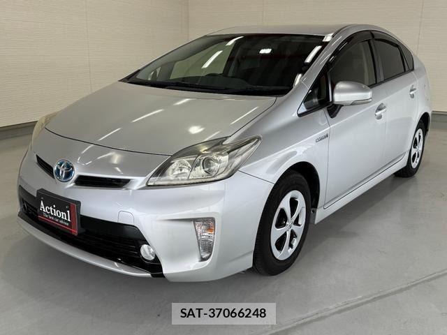 Toyota PRIUS 2013-07 8548419-0