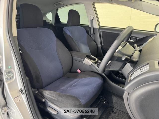 Toyota PRIUS 2013-07 8548419-8