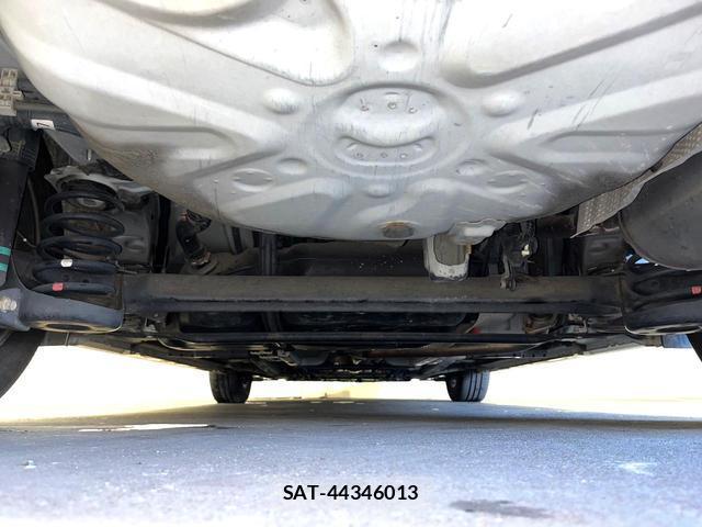 Toyota PRIUS 2013-10 8548507-18