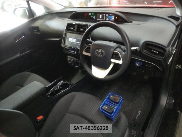 Toyota PRIUS 2018-01 8548521-2