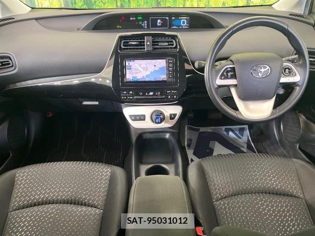 Toyota PRIUS 2017-03 8548593-1