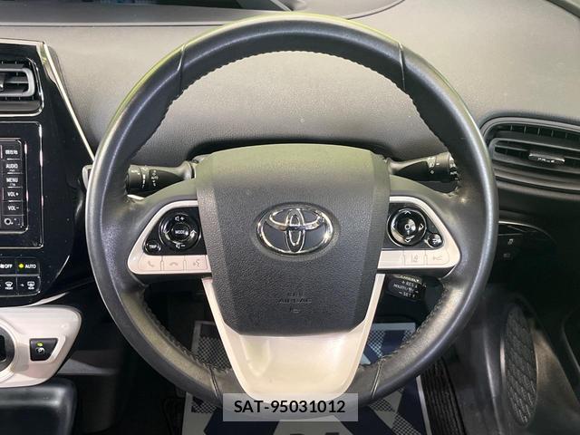 Toyota PRIUS 2017-03 8548593-10