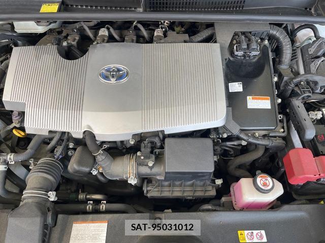 Toyota PRIUS 2017-03 8548593-17