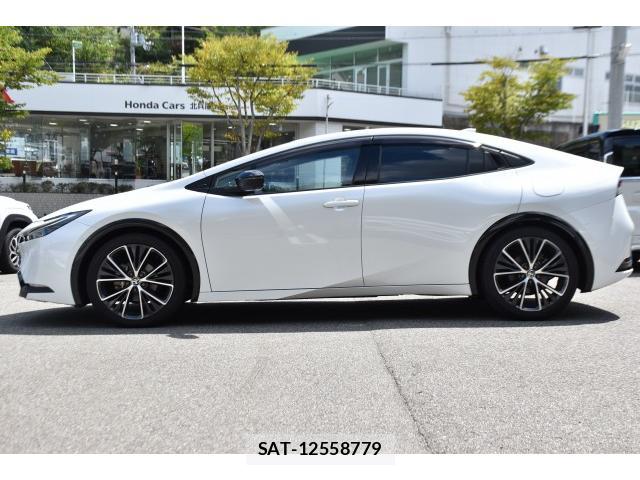 Toyota PRIUS 2023-08 8548652-3