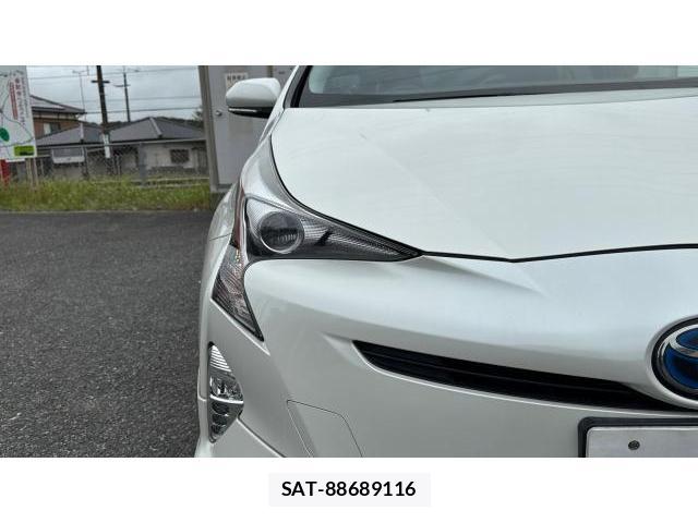 Toyota PRIUS 2016-10 8548830-15