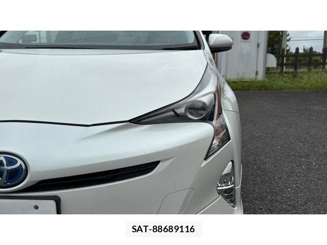Toyota PRIUS 2016-10 8548830-16