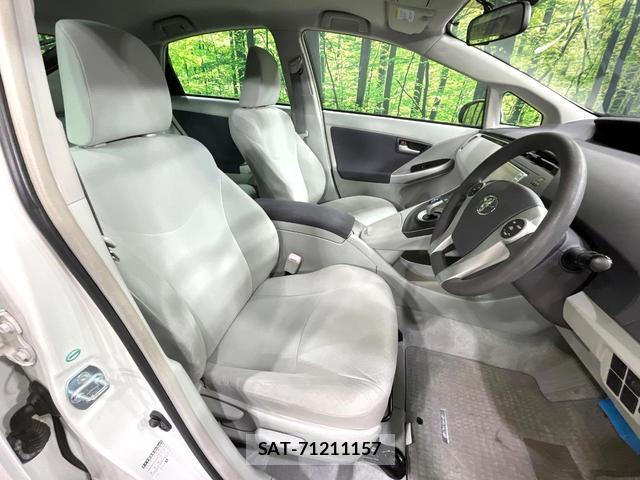 Toyota PRIUS 2011-02 8549044-7