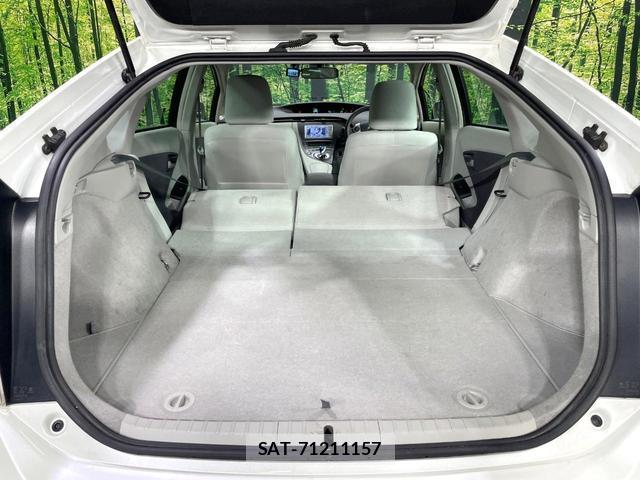 Toyota PRIUS 2011-02 8549044-9