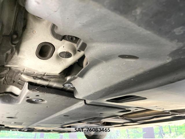 Toyota PRIUS 2016-05 8549051-19