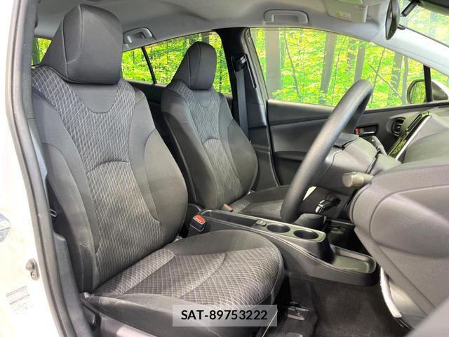 Toyota PRIUS 2017-07 8549293-7