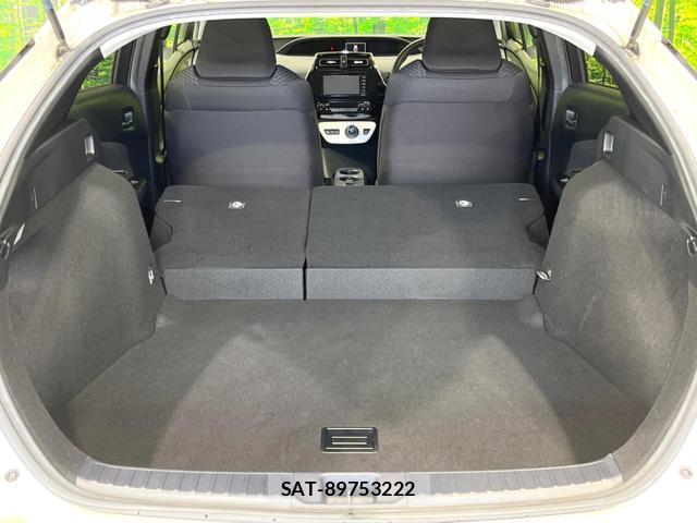 Toyota PRIUS 2017-07 8549293-9