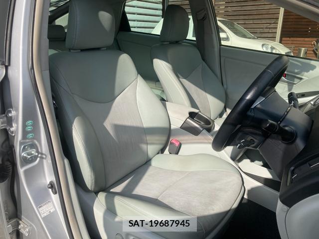 Toyota PRIUS 2013-09 8549421-17