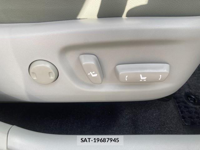 Toyota PRIUS 2013-09 8549421-18