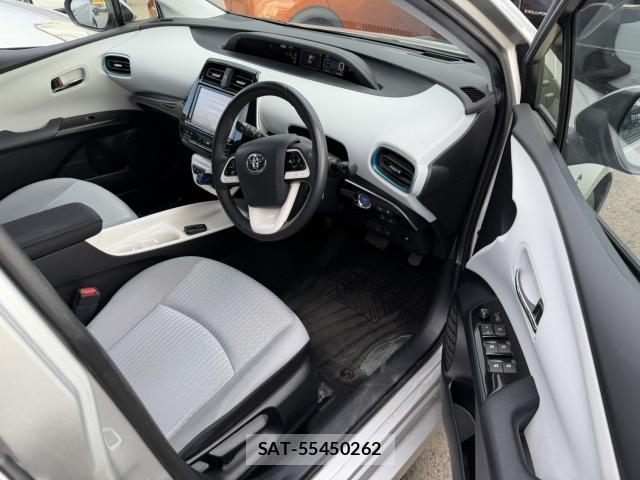 Toyota PRIUS 2016-06 8549440-13