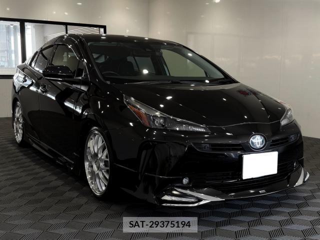 Toyota PRIUS 2022-04 8549478-1