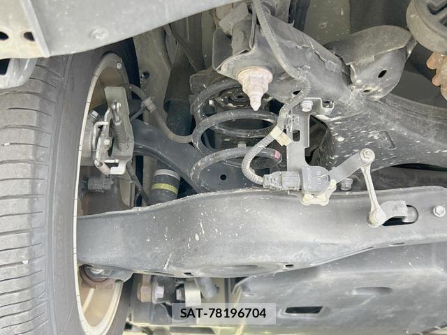 Toyota PRIUS 2020-02 8549527-19