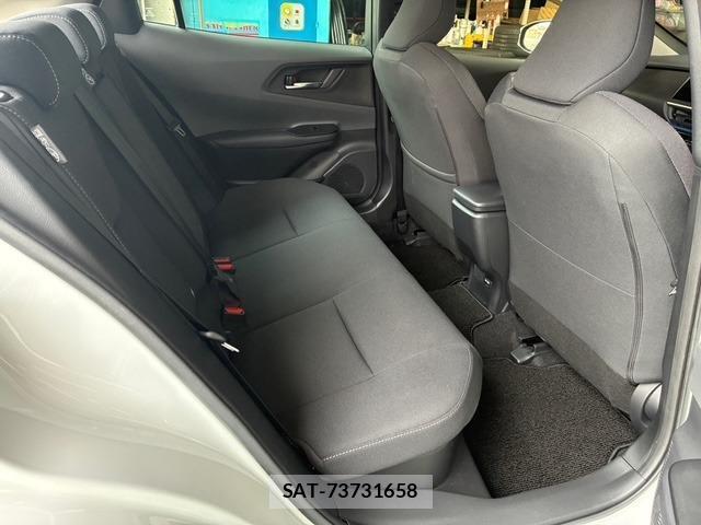 Toyota PRIUS 2023-07 8549549-10