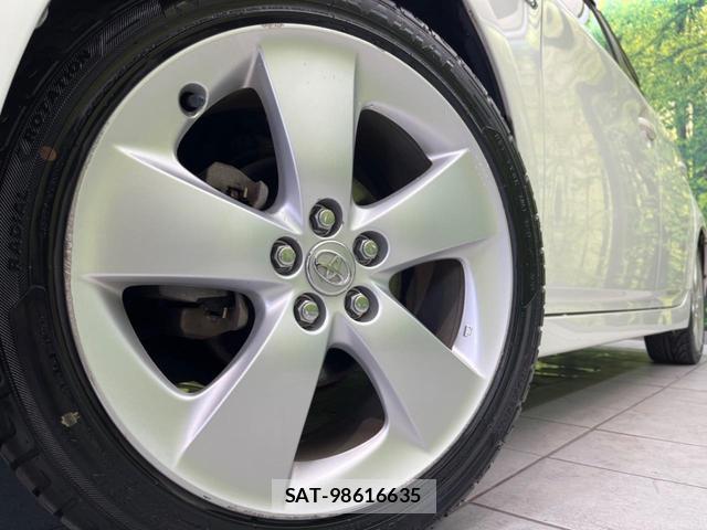Toyota PRIUS 2010-03 8549568-12
