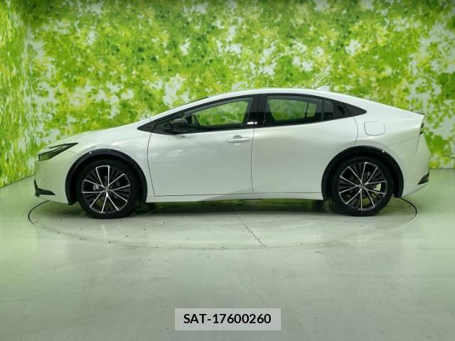 Toyota PRIUS 2025-01 8549982-1