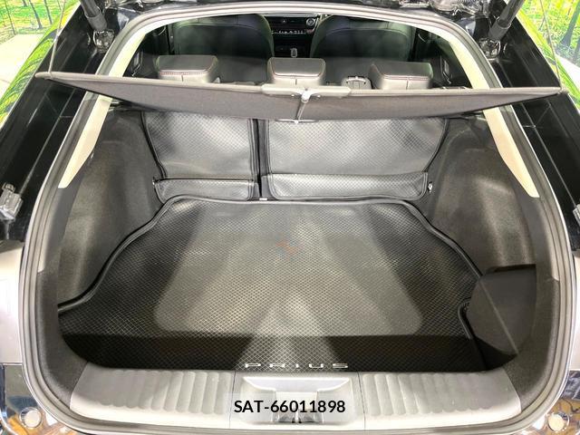 Toyota PRIUS 2025-03 8550005-11