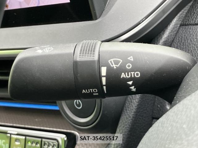 Toyota PRIUS 2023-05 8550069-15