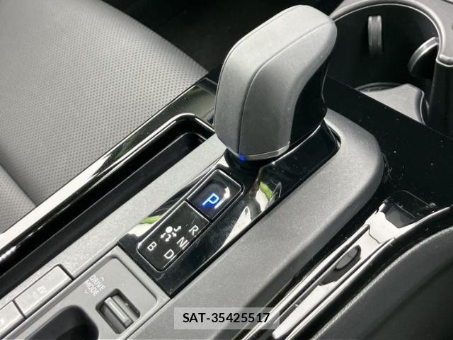 Toyota PRIUS 2023-05 8550069-16