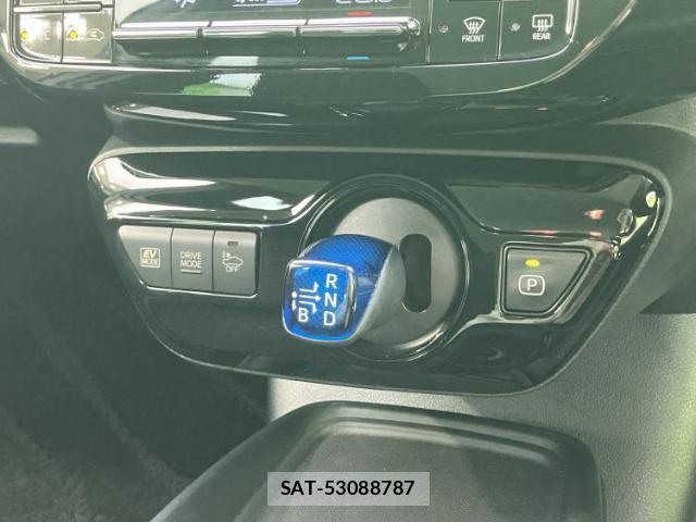 Toyota PRIUS 2019-06 8550102-16