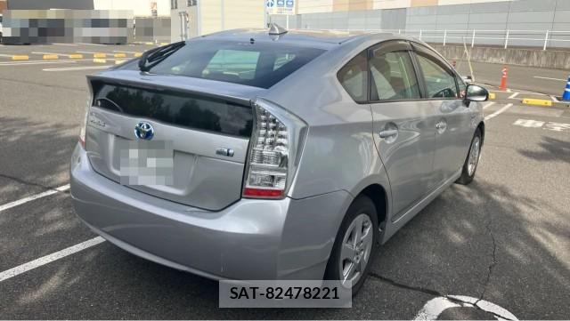 Toyota PRIUS 2010-11 8550238-12