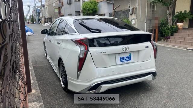 Toyota PRIUS 2018-03 8550256-13