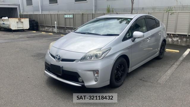 Toyota PRIUS 2013-11 8550306-0