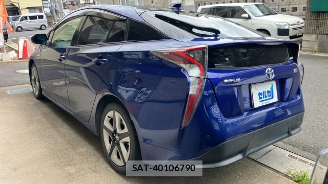 Toyota PRIUS 2017-03 8550388-13