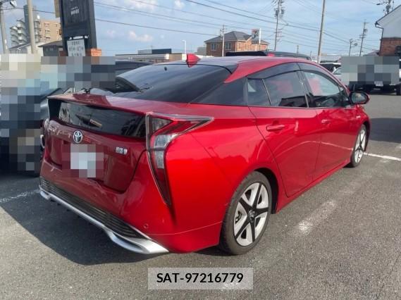Toyota PRIUS 2016-04 8550417-12