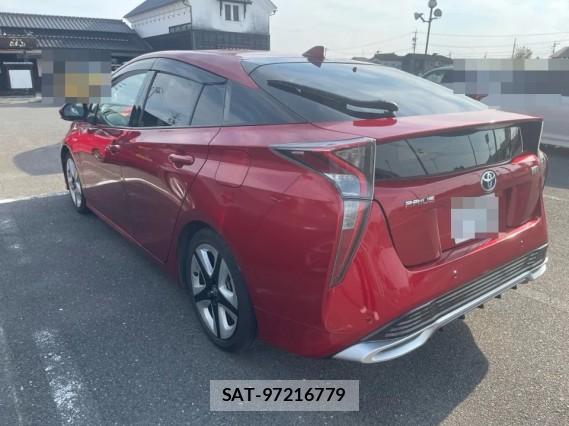 Toyota PRIUS 2016-04 8550417-13