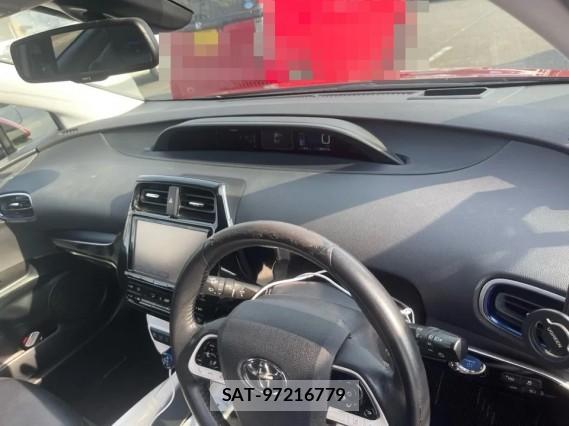 Toyota PRIUS 2016-04 8550417-2