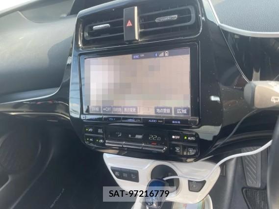 Toyota PRIUS 2016-04 8550417-4