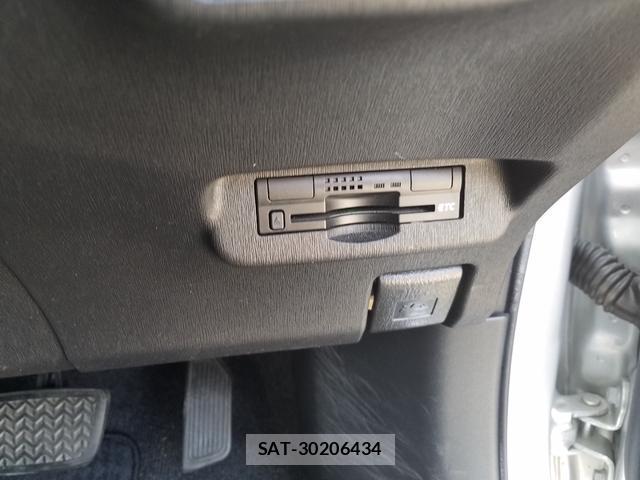 Toyota PRIUS 2012-06 8550503-14