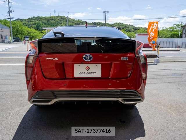 Toyota PRIUS 2016-05 8550653-6