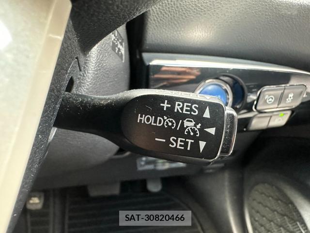 Toyota PRIUS 2017-12 8550667-11
