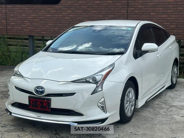 Toyota PRIUS 2017-12 8550667-16